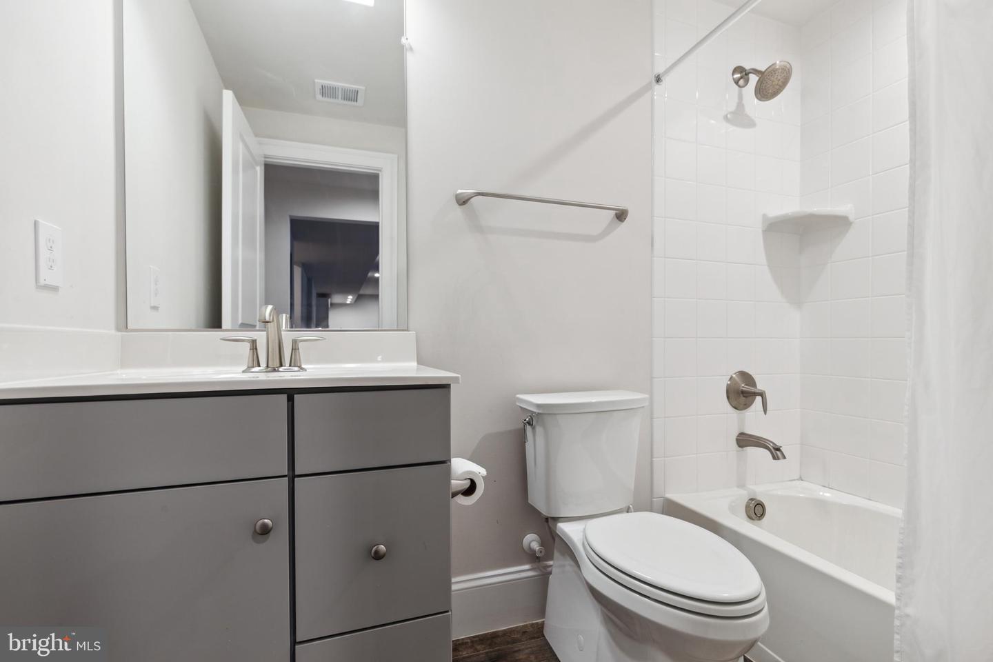 14863 Estella Ln Property Photo 33