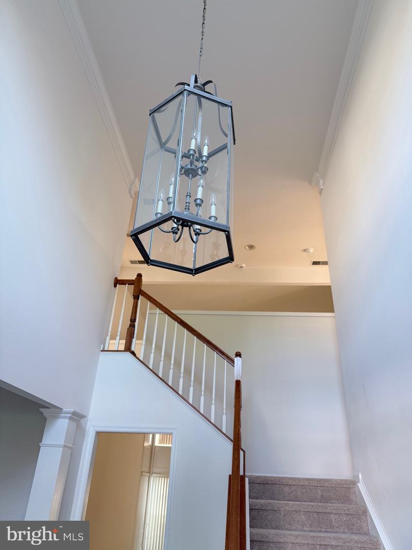 5970 Spout Spring Ct Property Photo 9