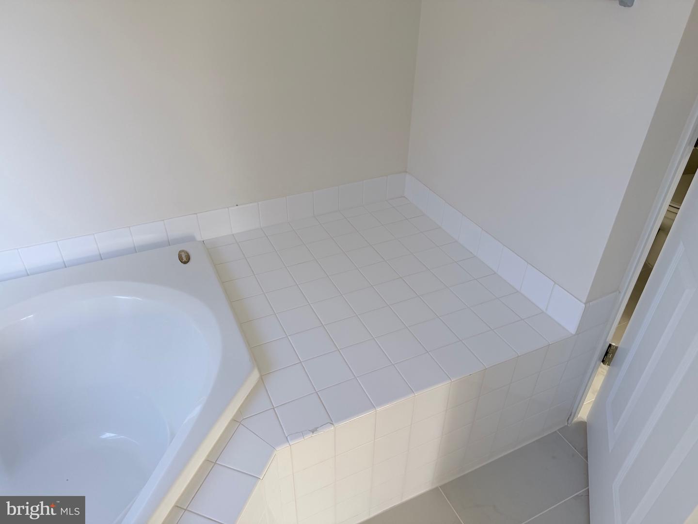 5970 Spout Spring Ct Property Photo 17
