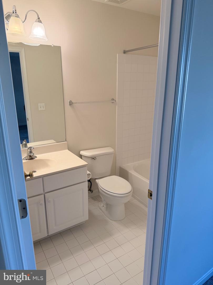 5970 Spout Spring Ct Property Photo 34