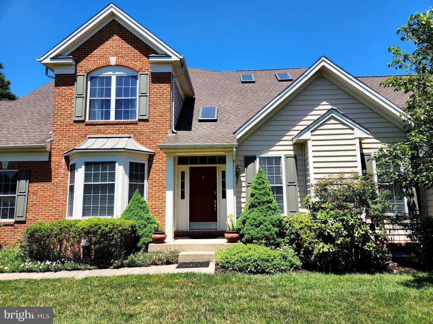 5695 Wheelwright Way Property Photo 1
