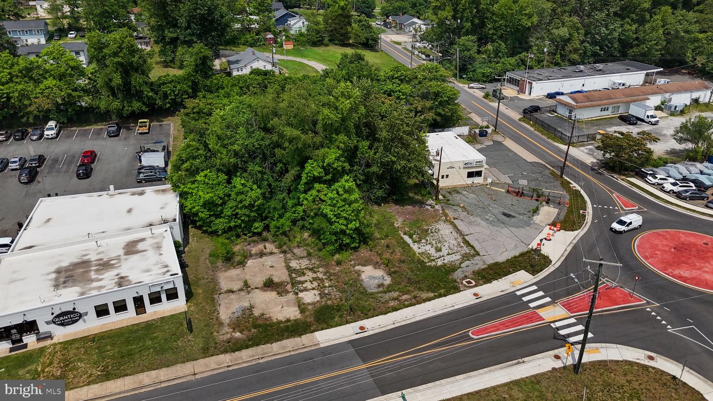 18704 Old Triangle Rd Property Photo 5