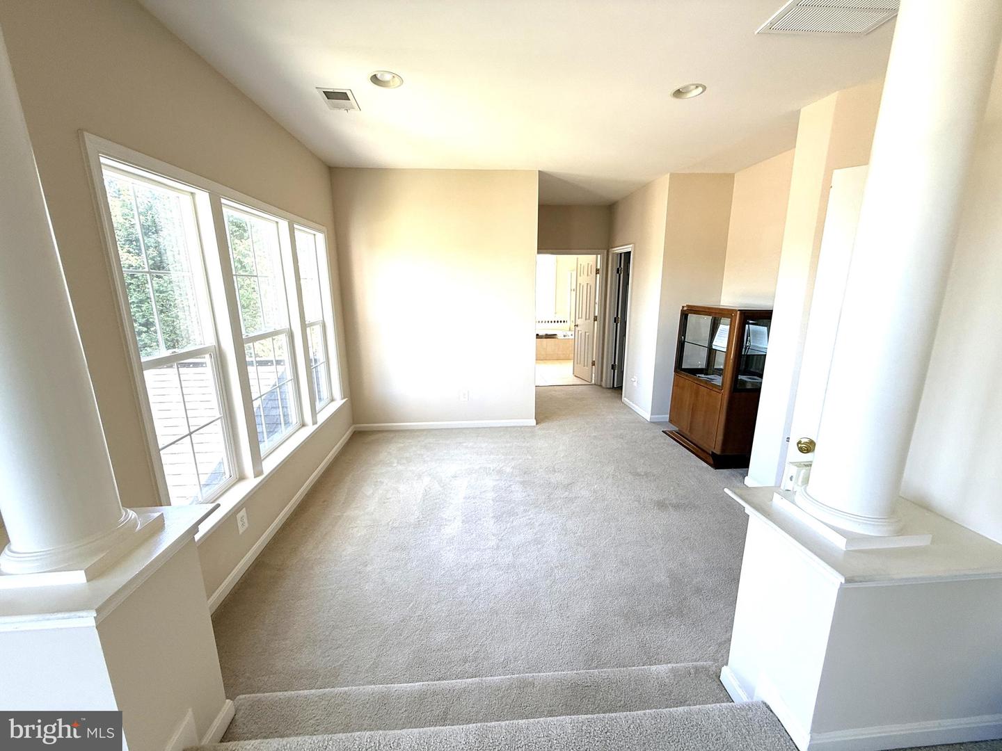 VAPW2122070 Property Photo 14
