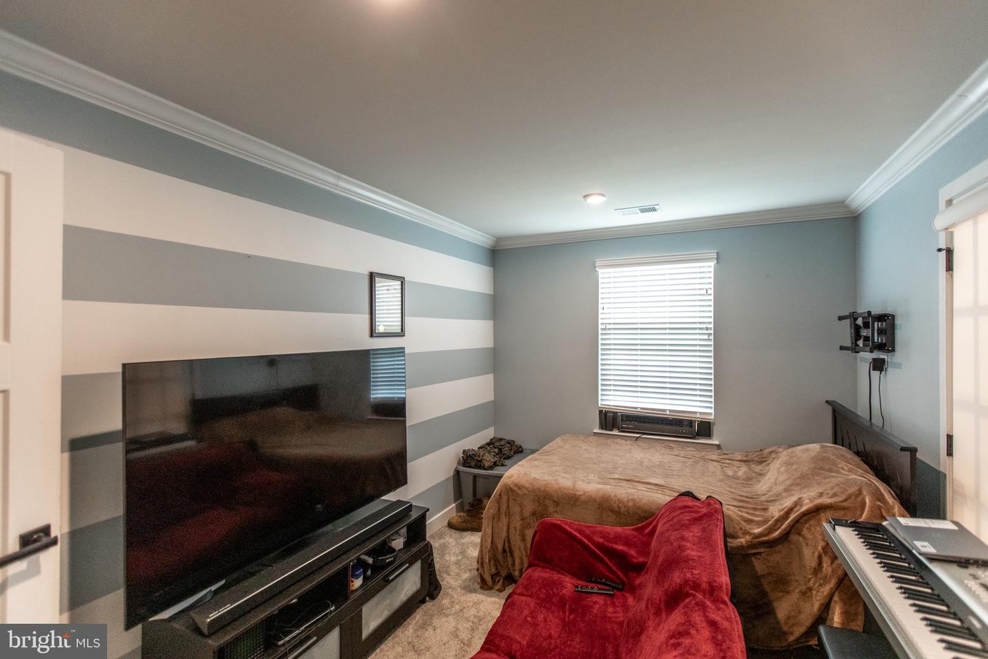 18105 Red Cedar Rd Property Photo 8