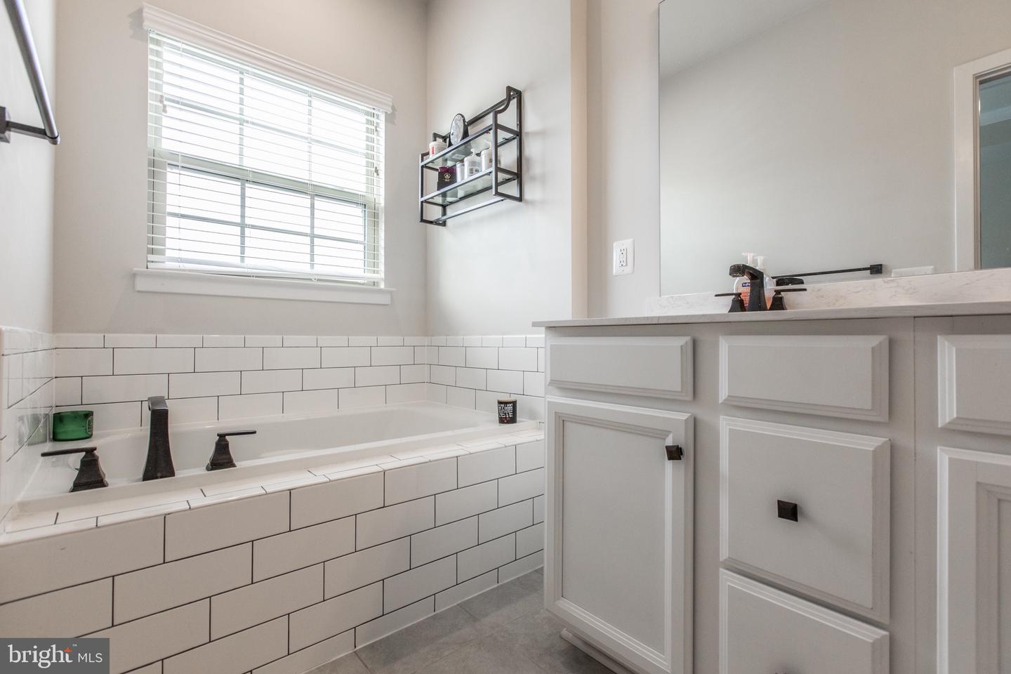 18105 Red Cedar Rd Property Photo 31