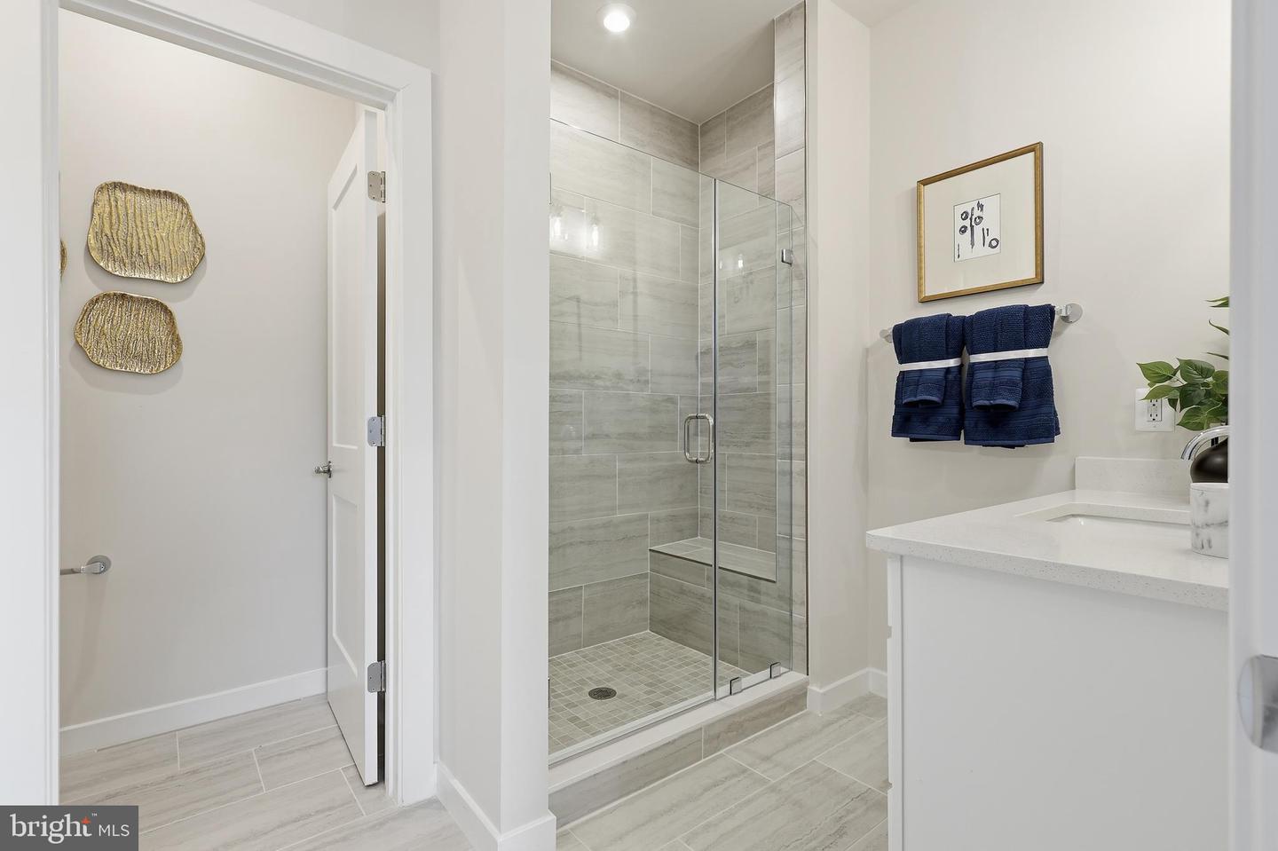 17634 Hawkins Ln Property Photo 18