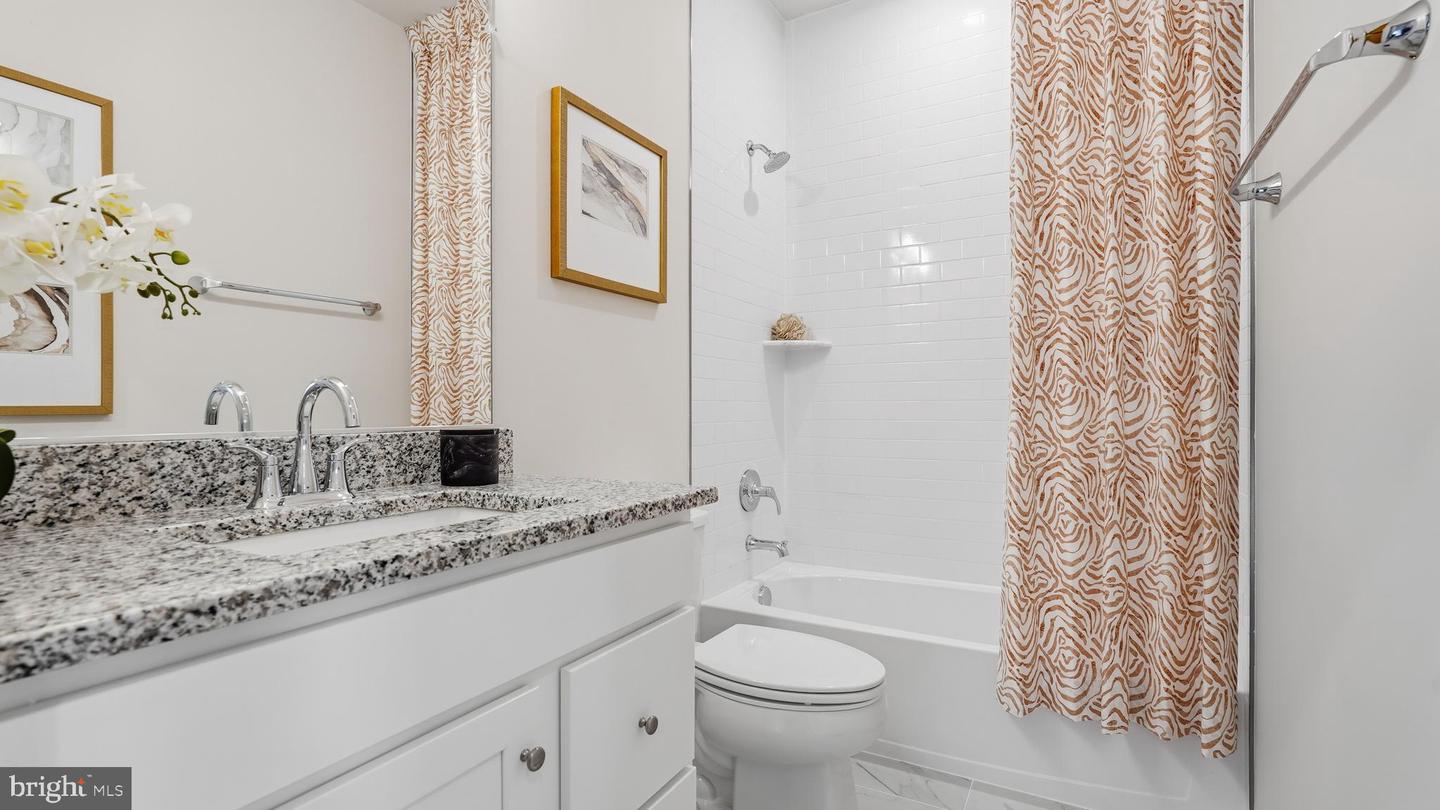 17407 Walnut Grove Way Property Photo 32