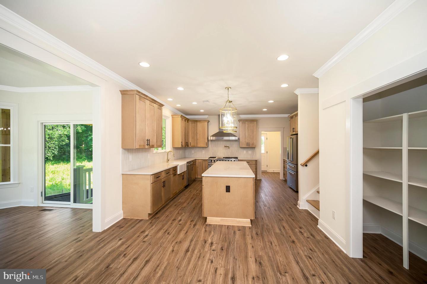 13214 Bristow Property Photo 8