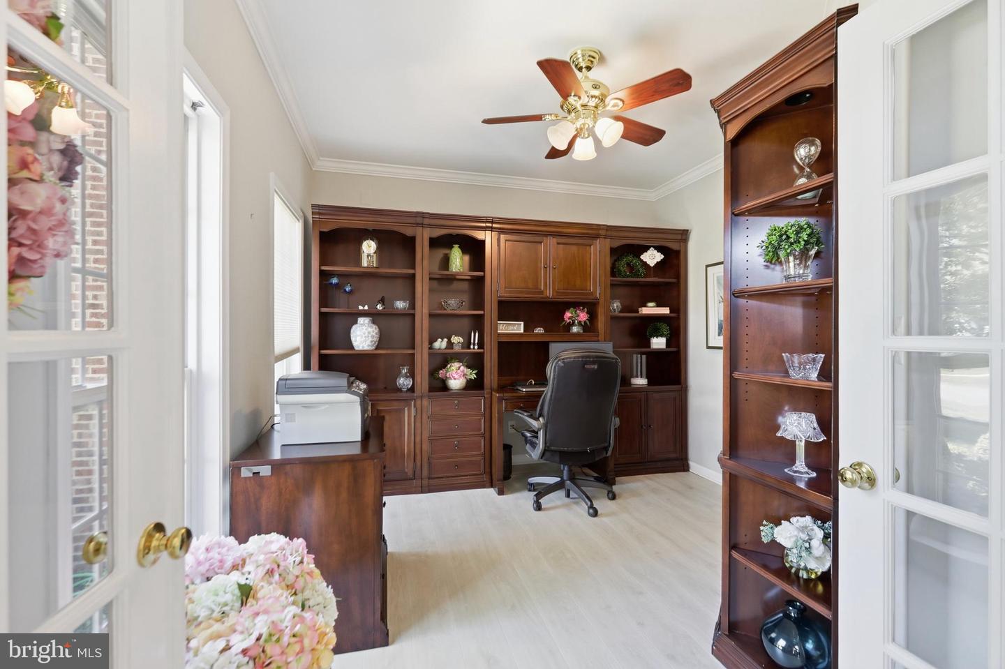 5484 Heredity Ln Property Photo 22