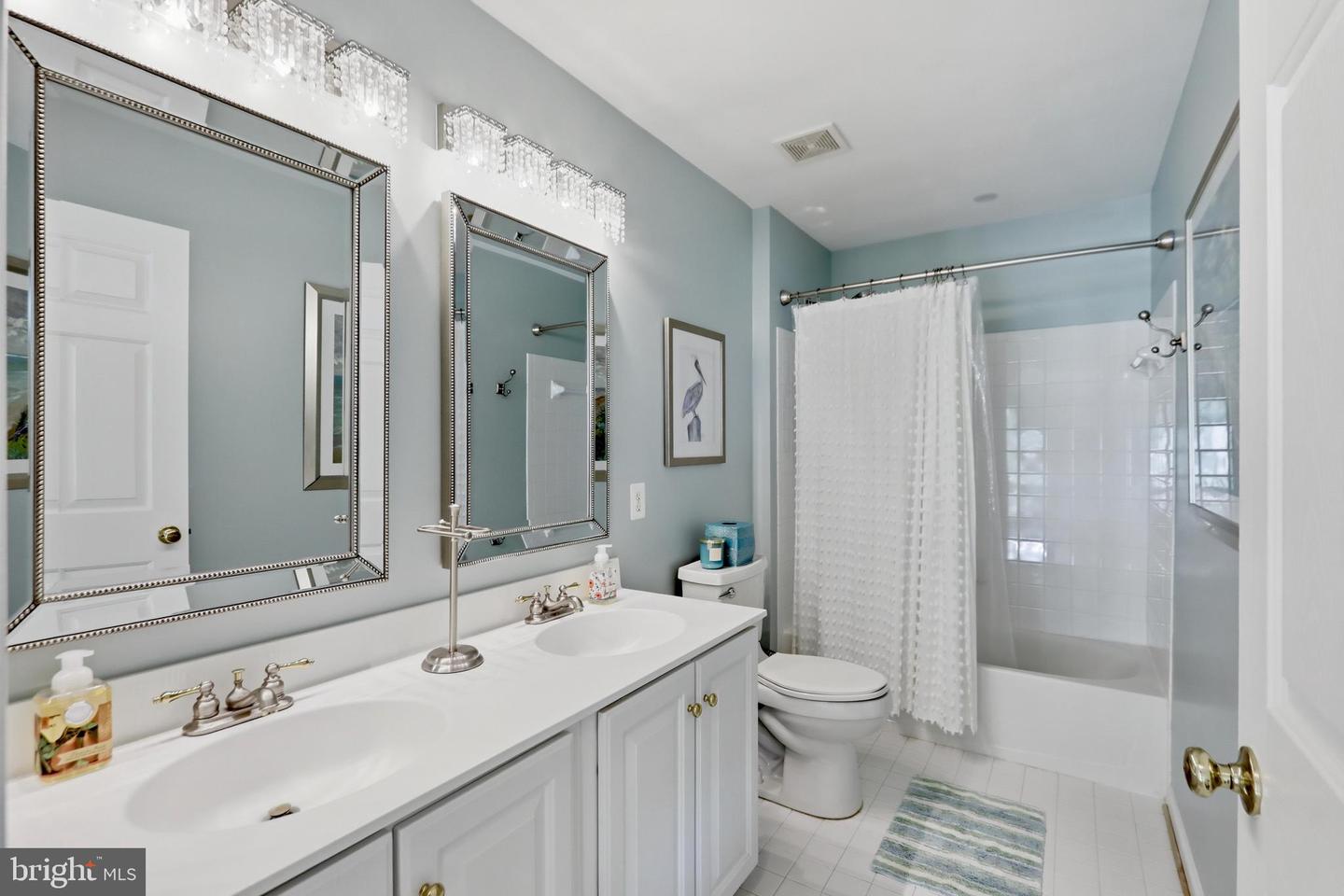 5484 Heredity Ln Property Photo 23