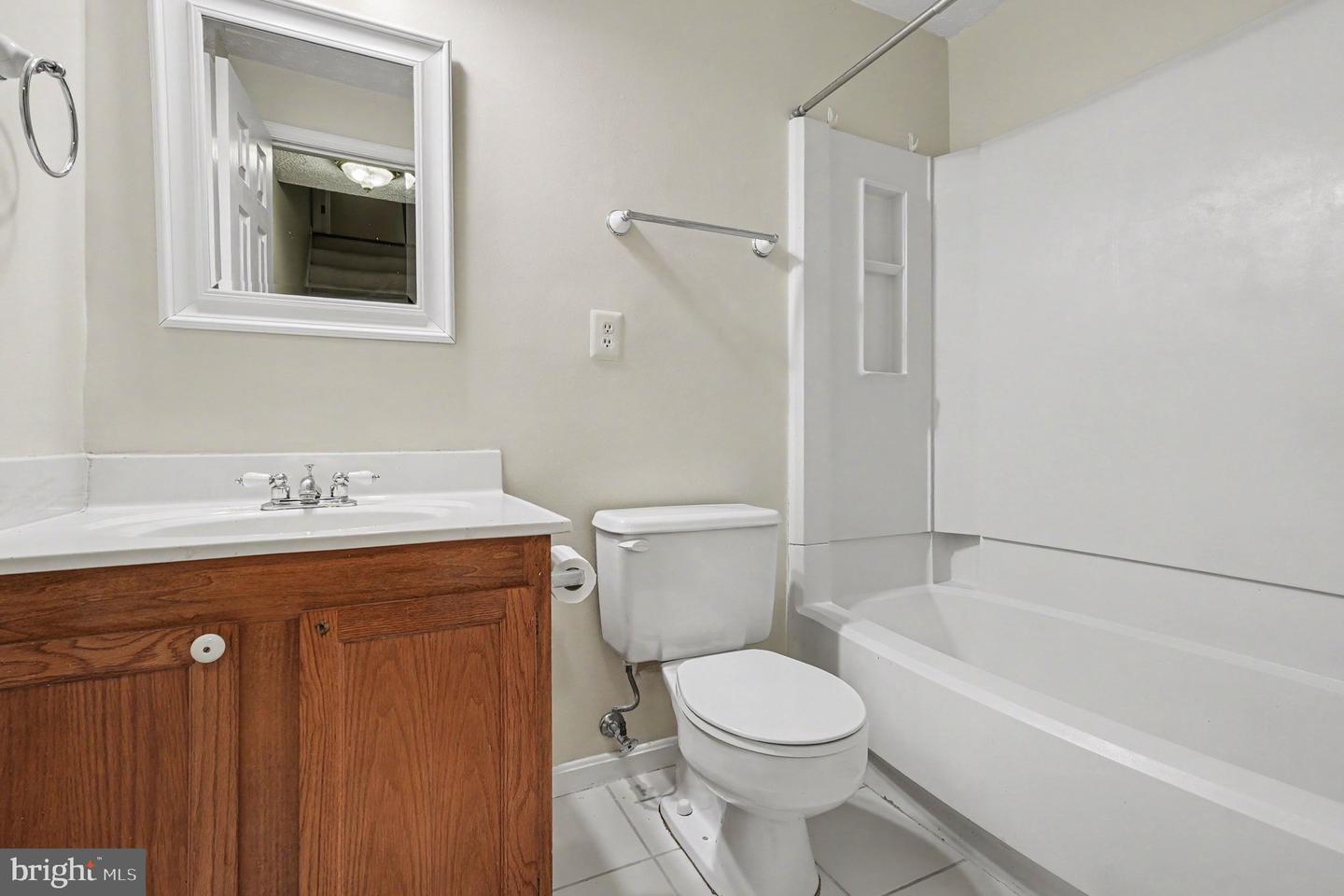 15067 Maple Glen Ct Property Photo 28