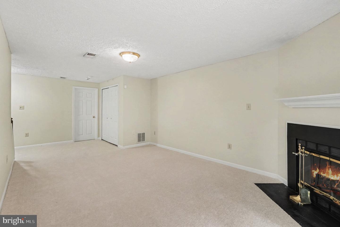 15067 Maple Glen Ct Property Photo 30