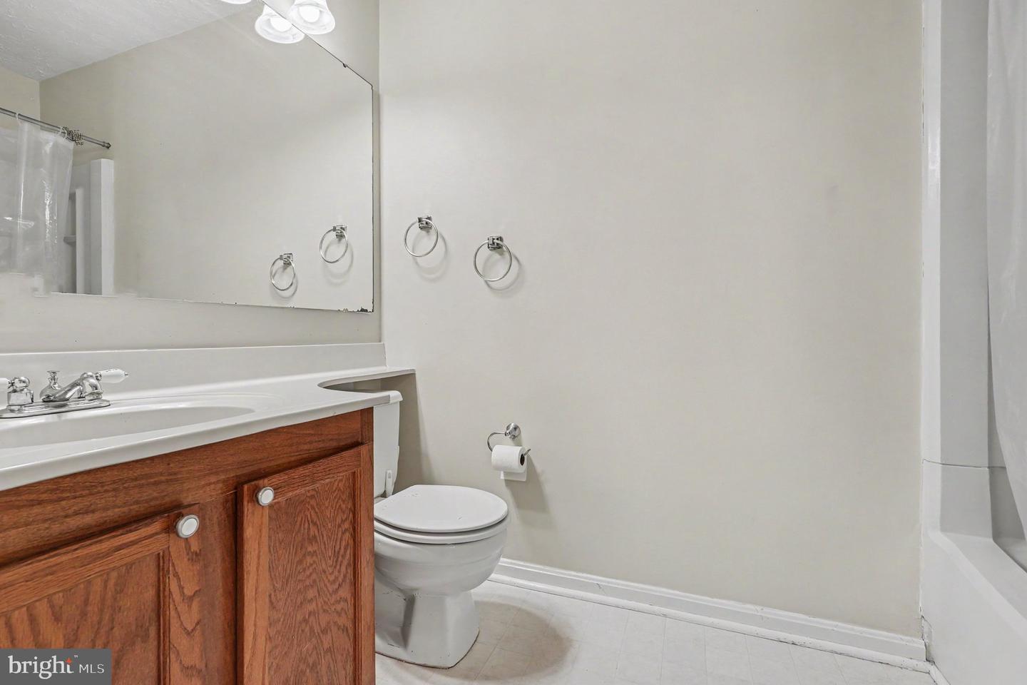 15067 Maple Glen Ct Property Photo 36