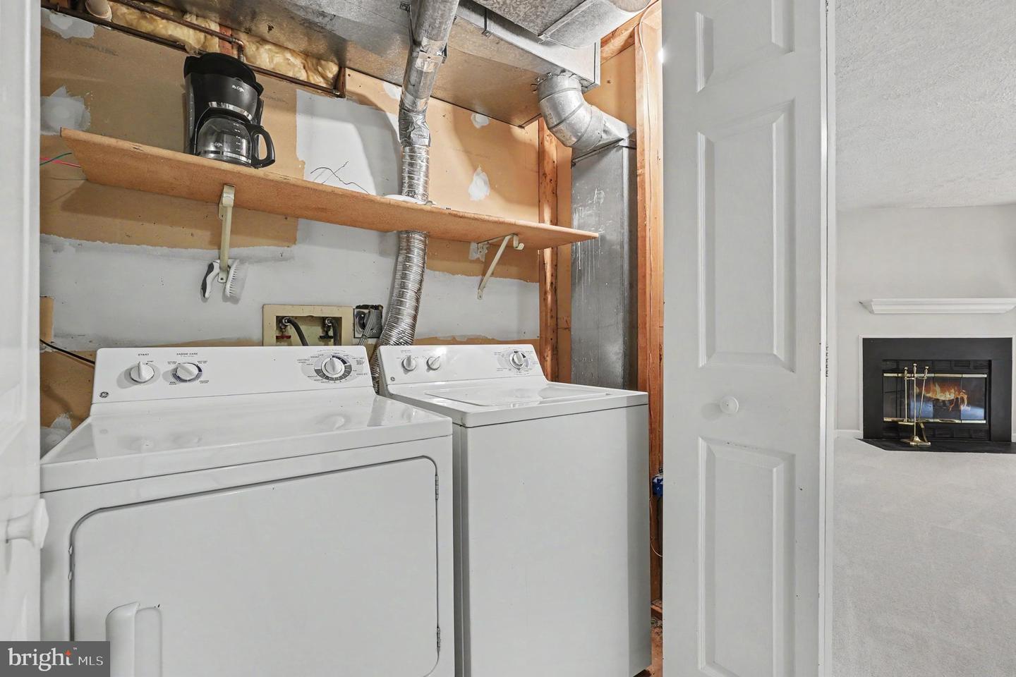 15067 Maple Glen Ct Property Photo 39
