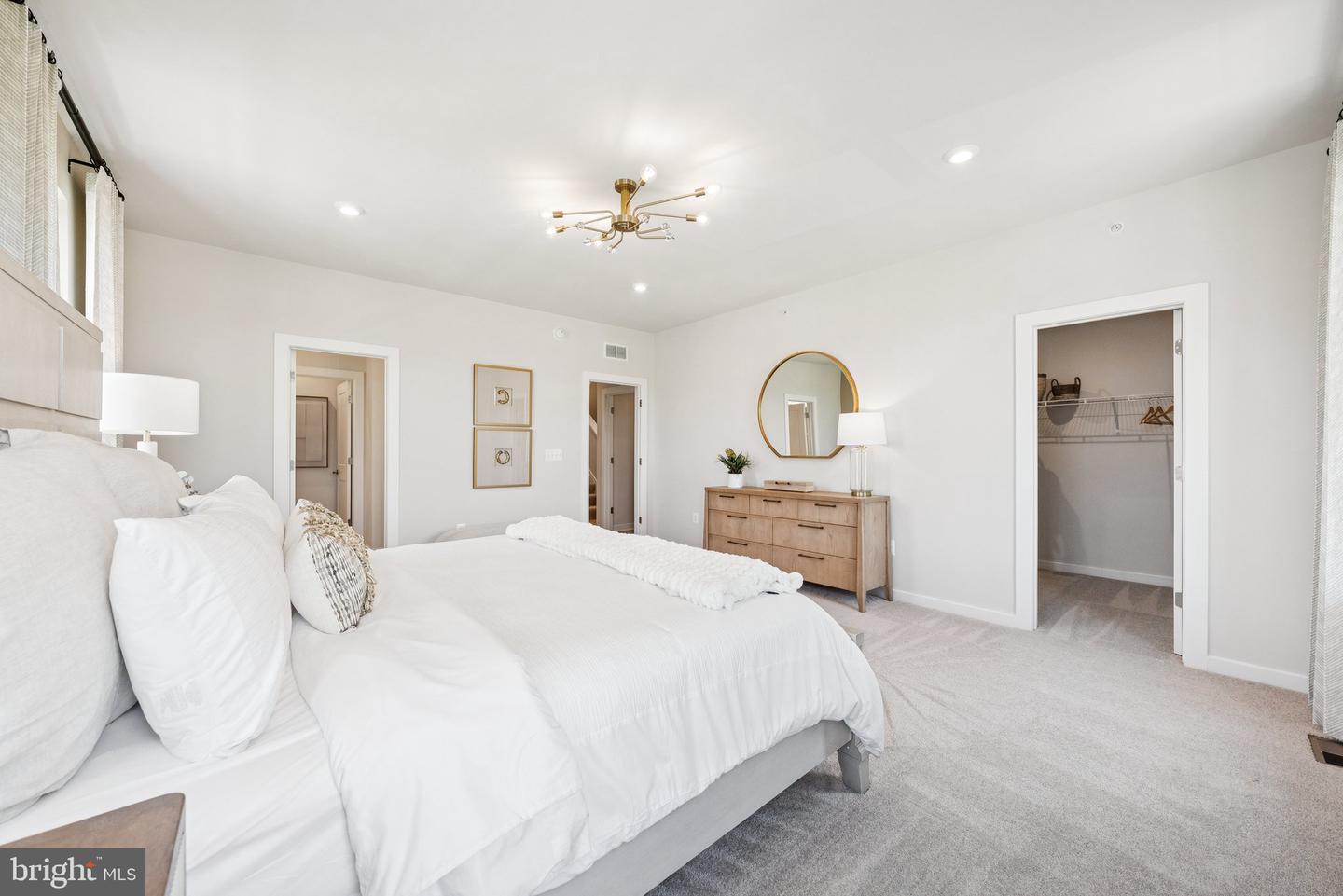 11035 Joslin St Property Photo 19