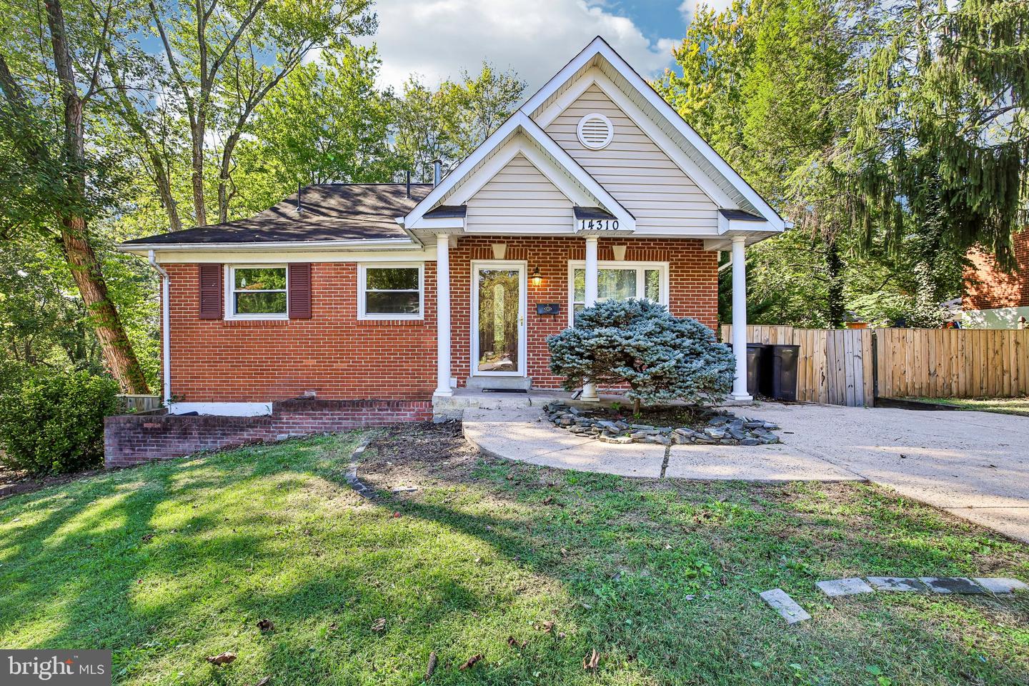 14310 BROOK DR Property Photo 1