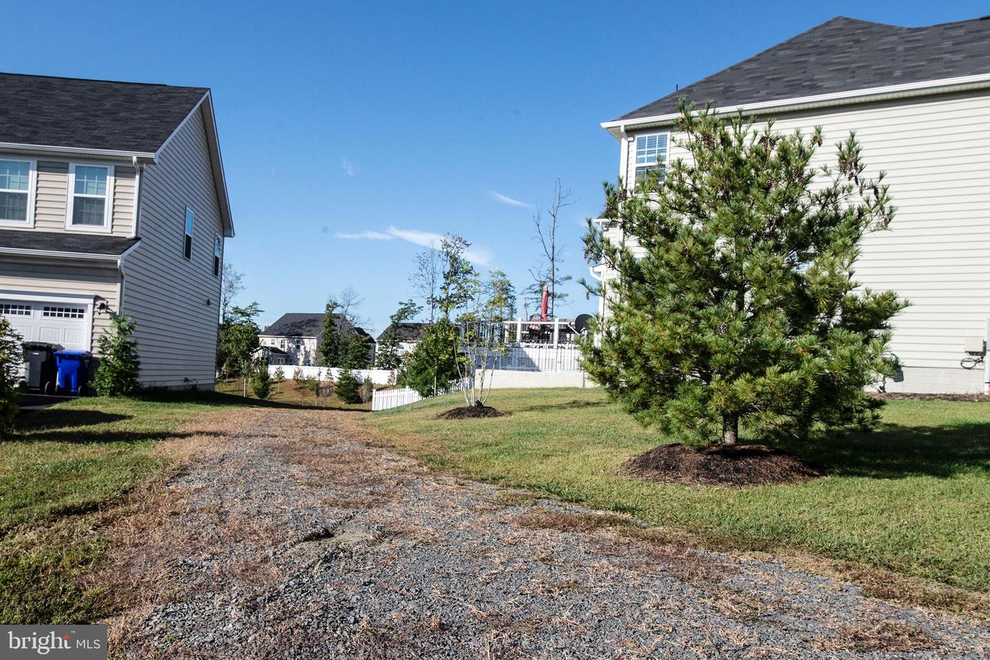 12908 Hoadly Manor Dr Property Photo 2