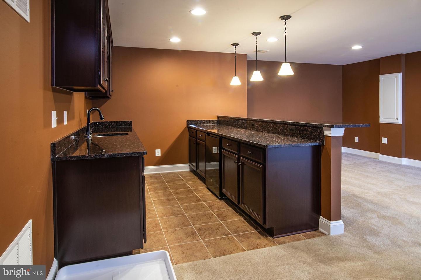 12908 Hoadly Manor Dr Property Photo 7