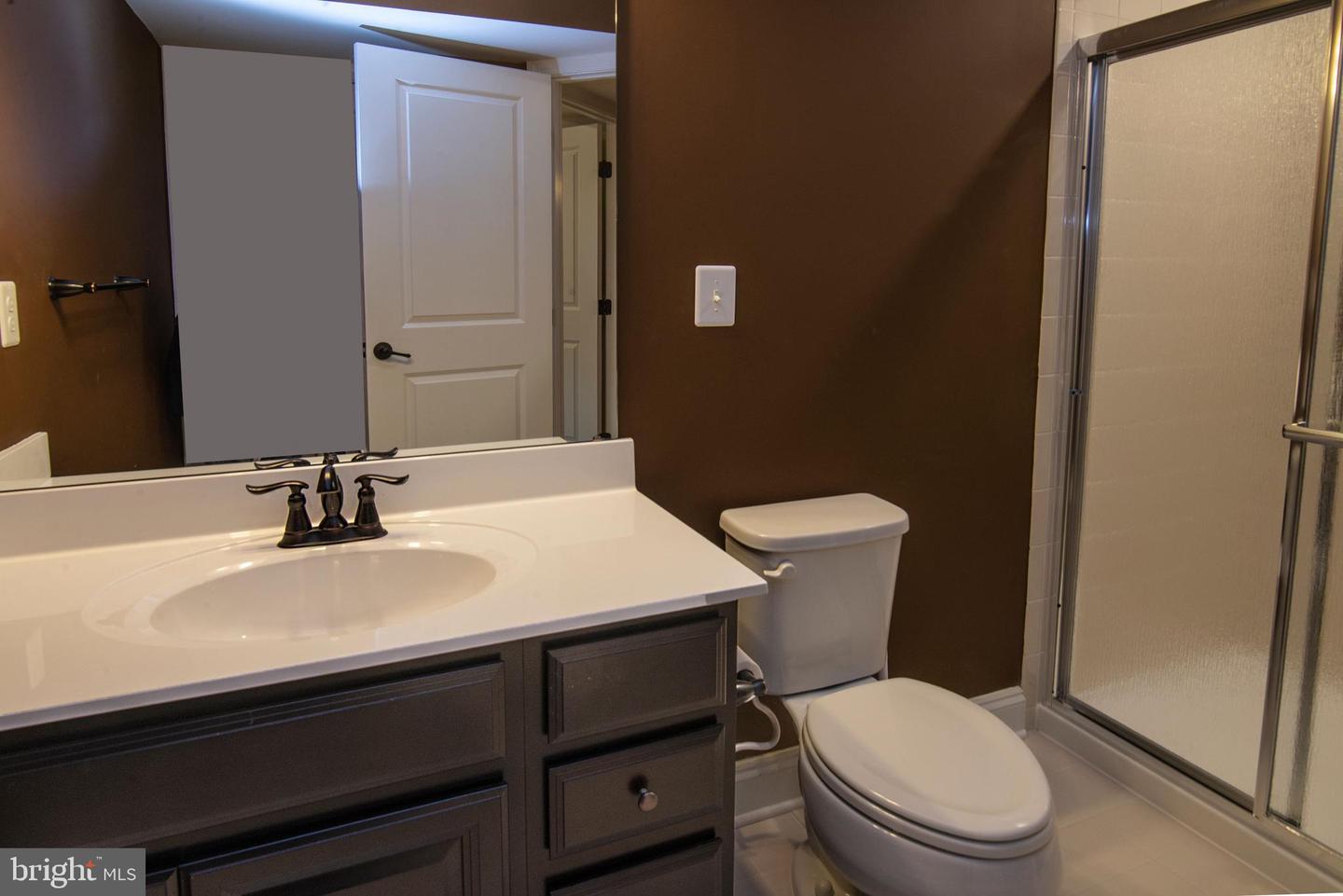 12908 Hoadly Manor Dr Property Photo 13