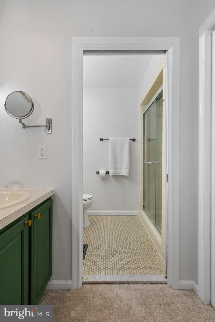 4710 Angus Dr Property Photo 40