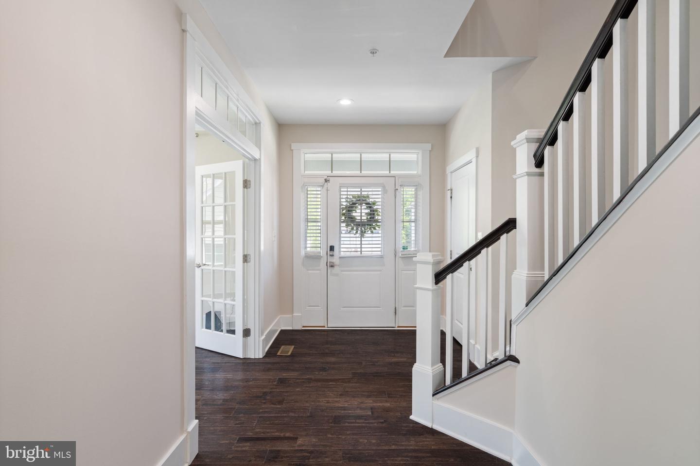 17136 Gullwing Dr Property Photo 8
