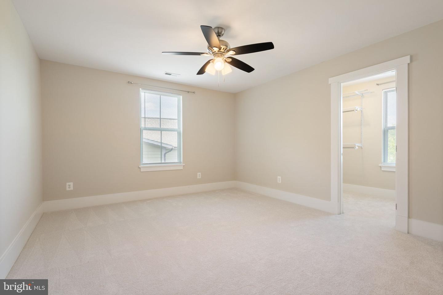 17136 Gullwing Dr Property Photo 30