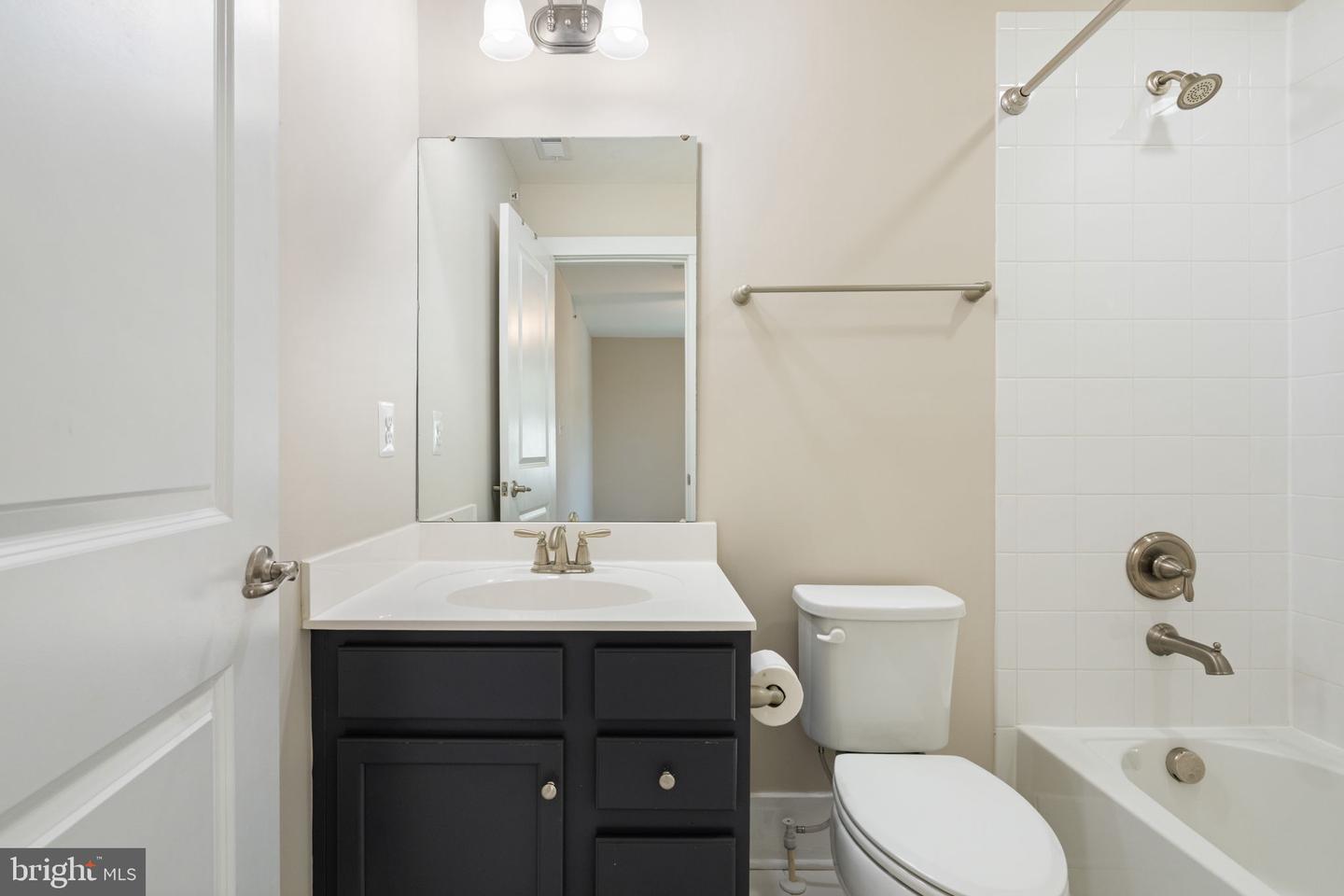 17136 Gullwing Dr Property Photo 37