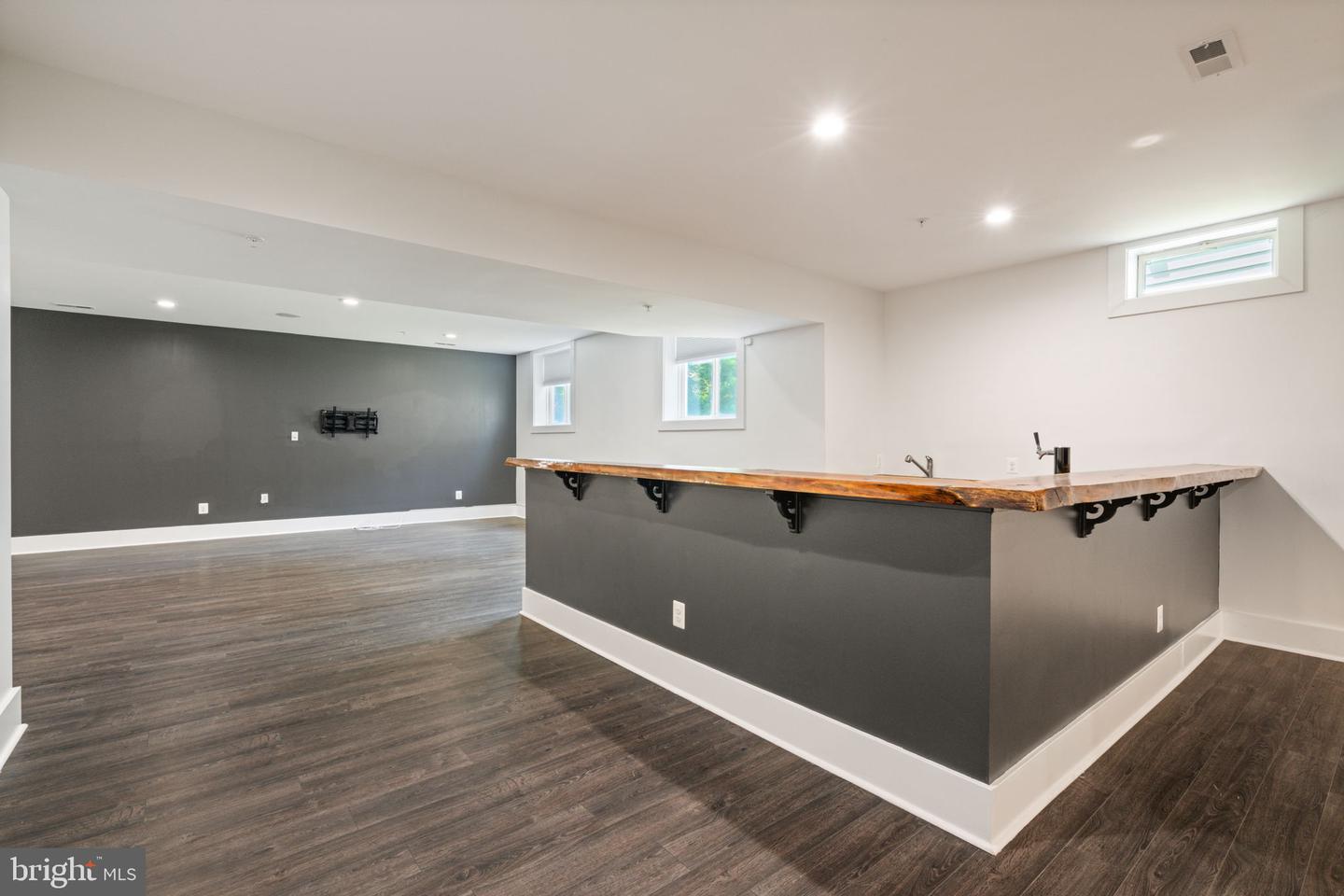 17136 Gullwing Dr Property Photo 43