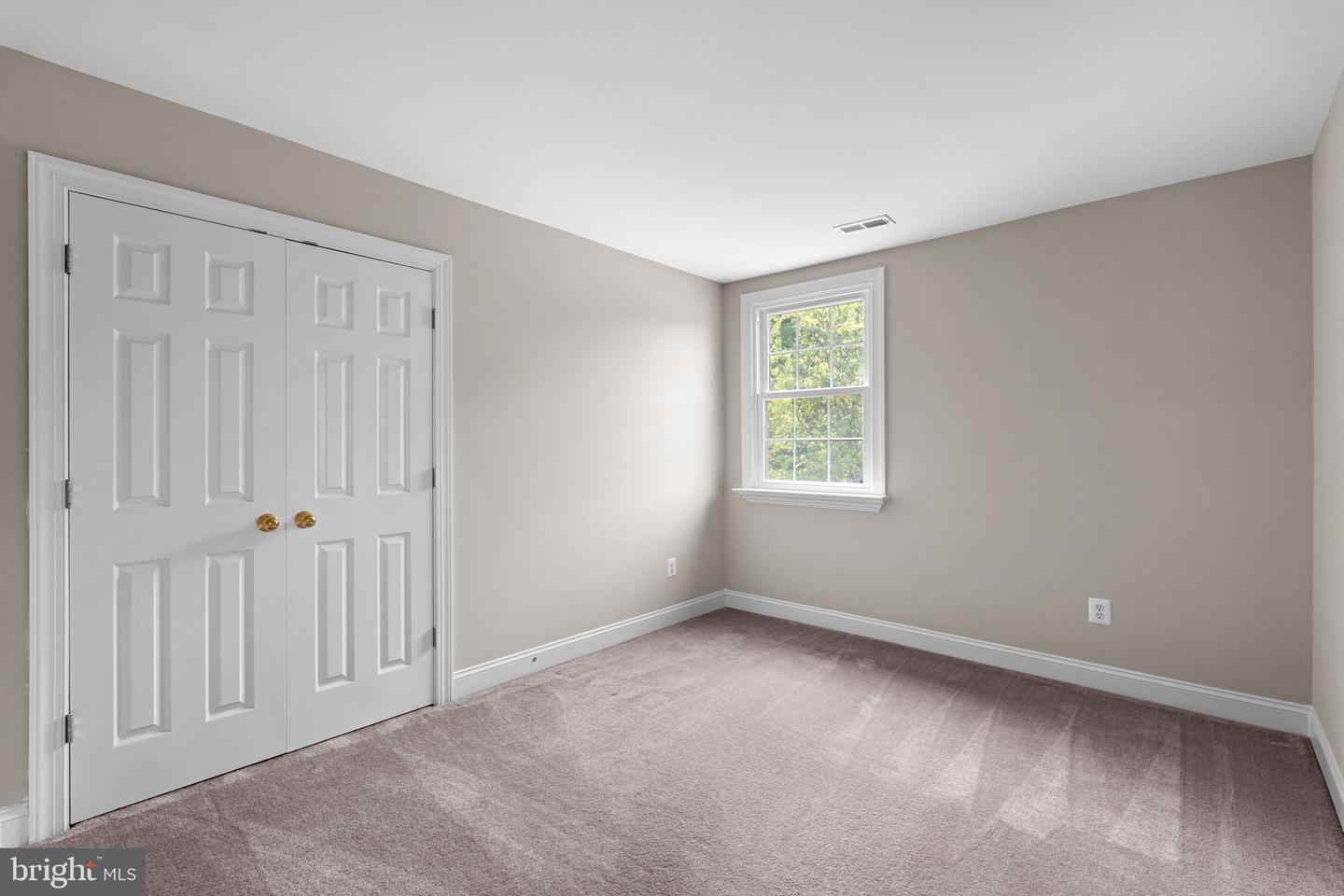 13870 Shelter Manor Dr Property Photo 37