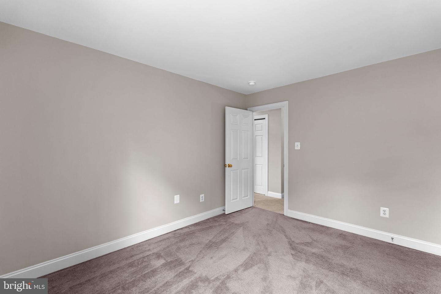 13870 Shelter Manor Dr Property Photo 39