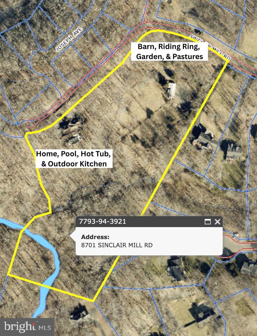 8701 Sinclair Mill Rd Property Photo 4