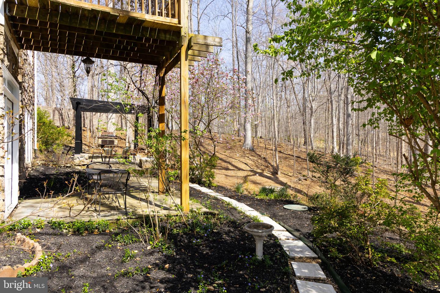 8701 Sinclair Mill Rd Property Photo 12