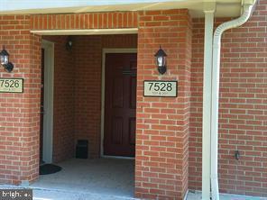 7528 Diplomat Dr #15-1 Property Photo 6