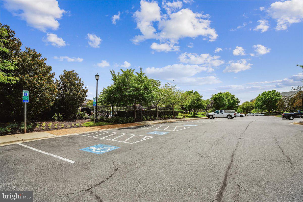 15042 Danehurst Cir Property Photo 32