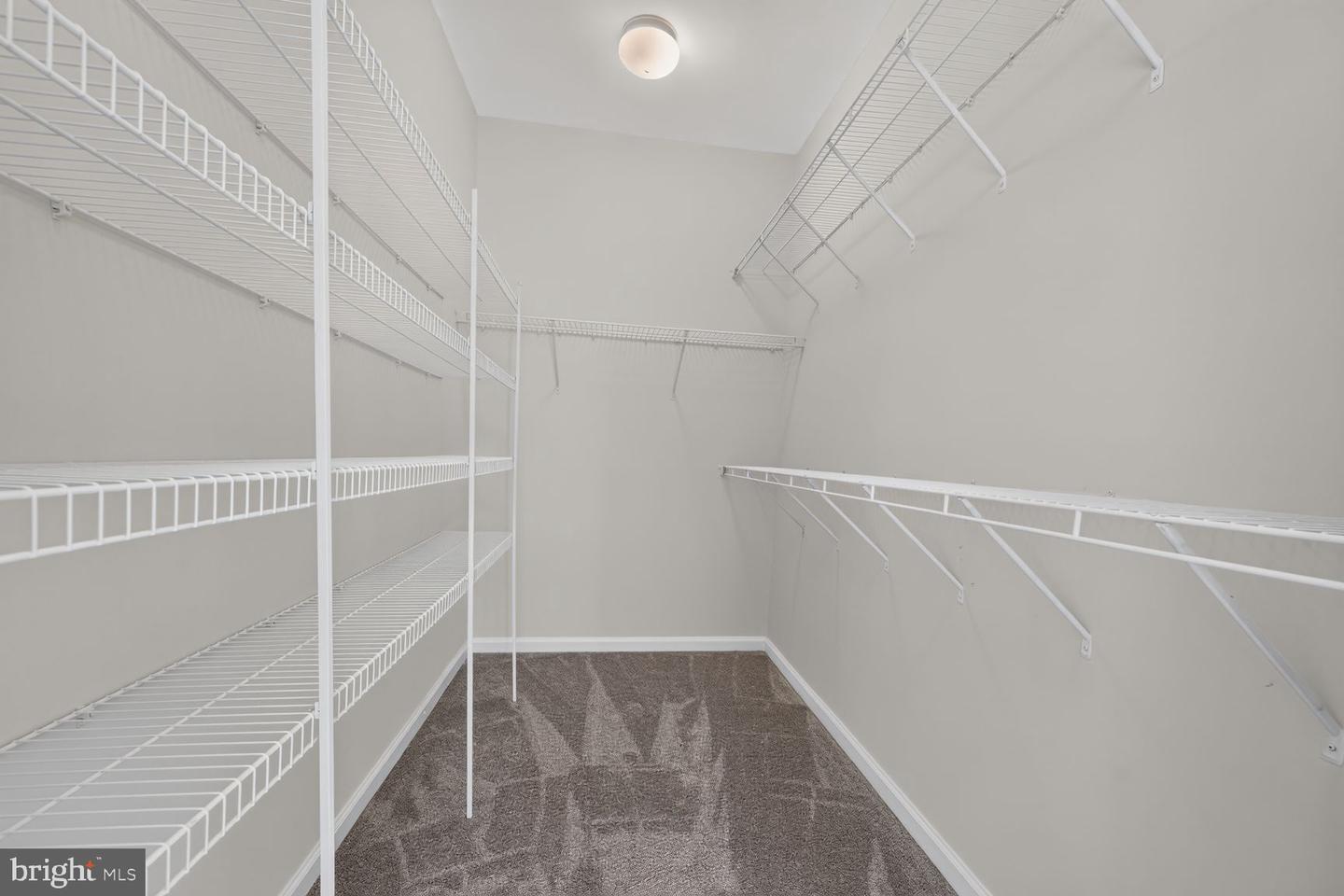 2293 Merseyside Dr Property Photo 18