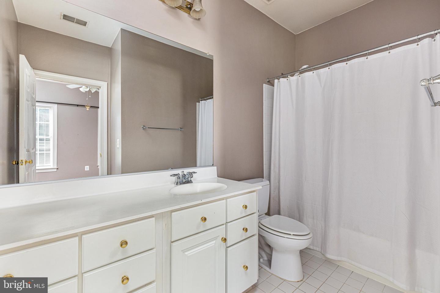 10012 Three Sisters Ct Property Photo 31
