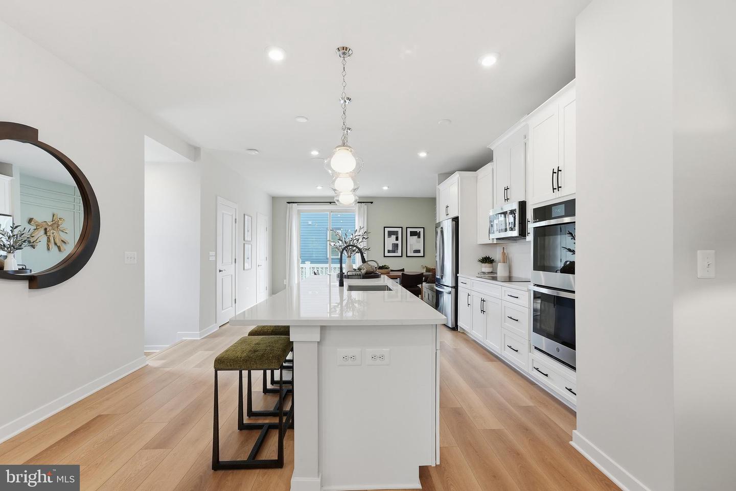 14065 Onyx St Property Photo 5