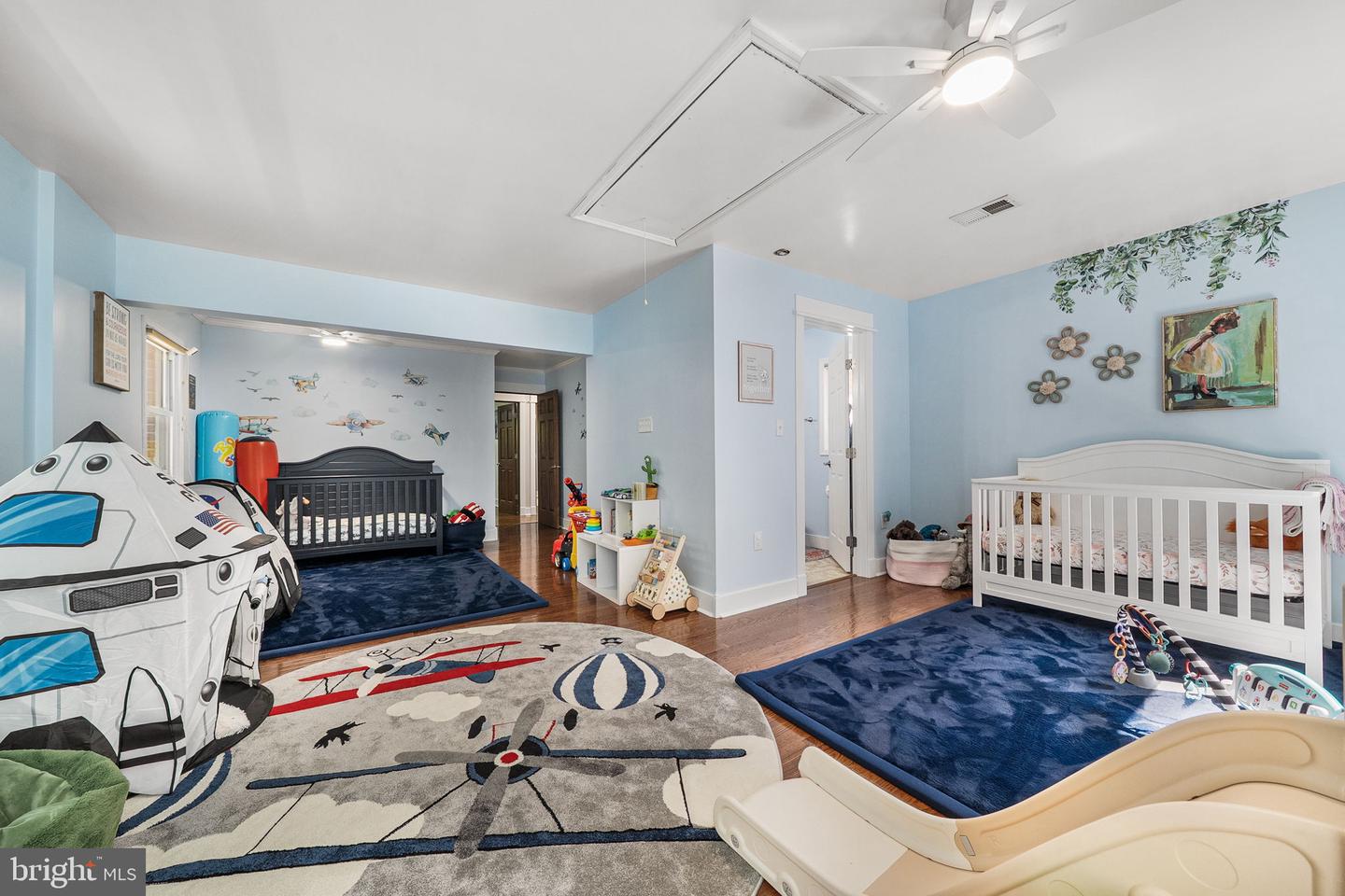 13015 Caton Pl Property Photo 43