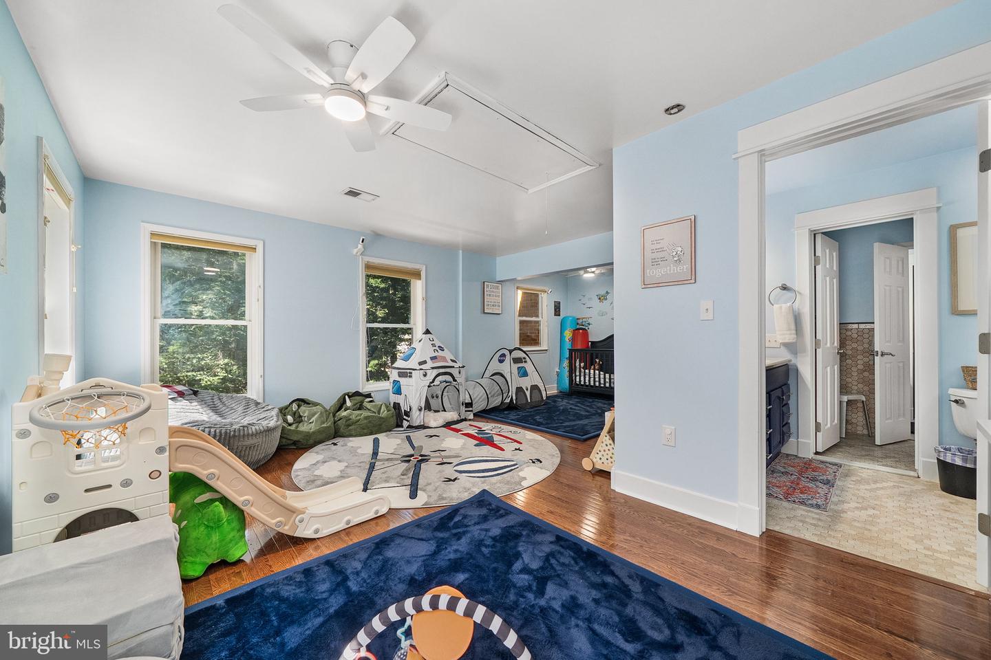 13015 Caton Pl Property Photo 44