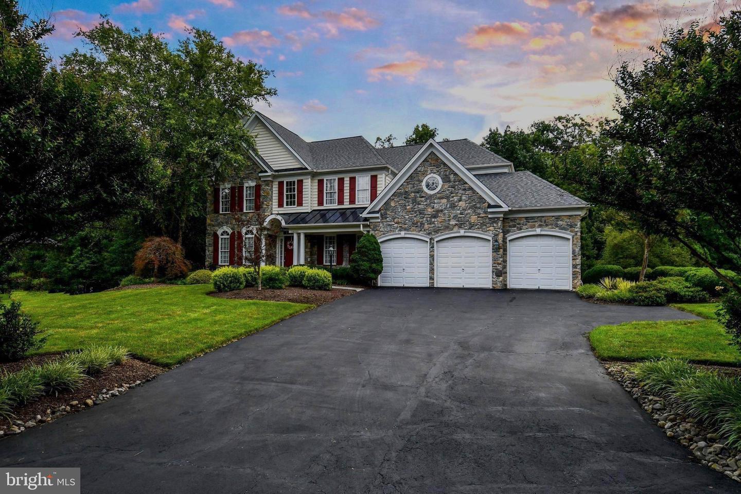 14093 Burnley Glen Ct Property Photo 1