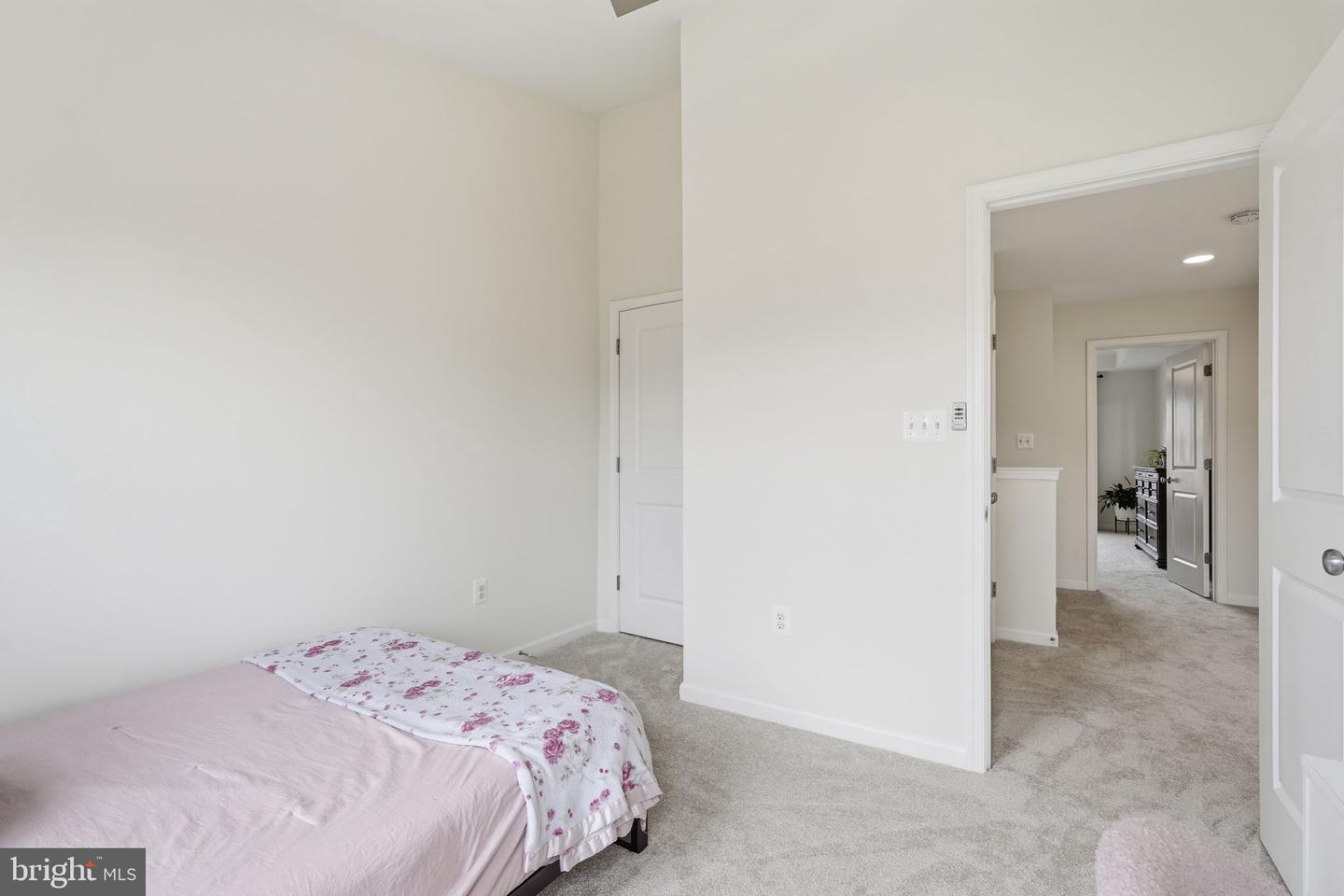 6833 William White Way Property Photo 20