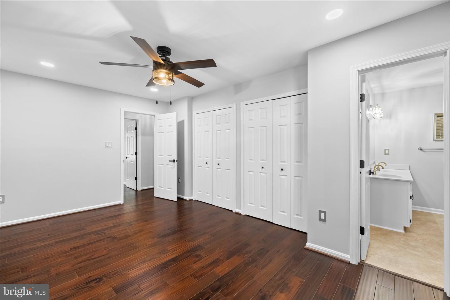 4911 Backwater Ct Property Photo 22