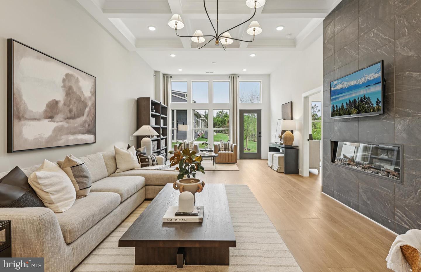 15487 Emerald Way Property Photo 8