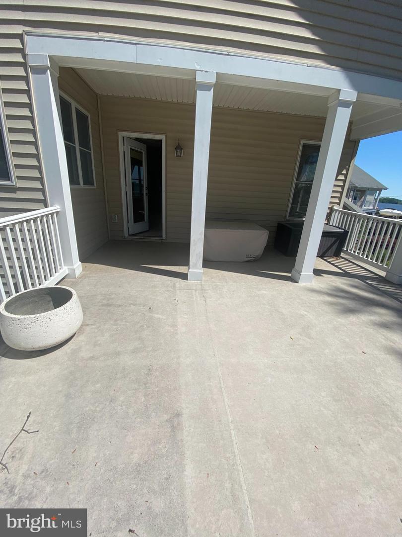 1101 Sea View Ave Property Photo 7