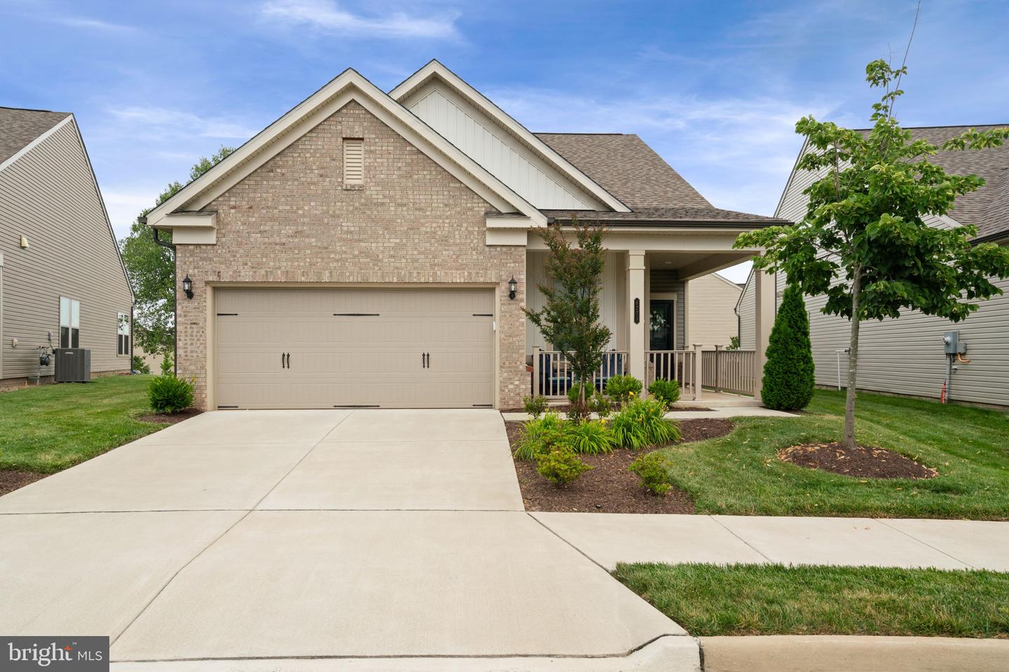 6773 Azalea Garden Ln Property Photo 1