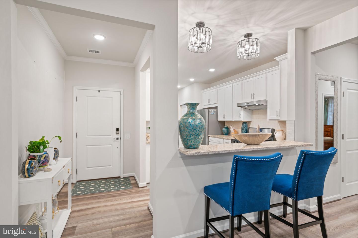 6773 Azalea Garden Ln Property Photo 8