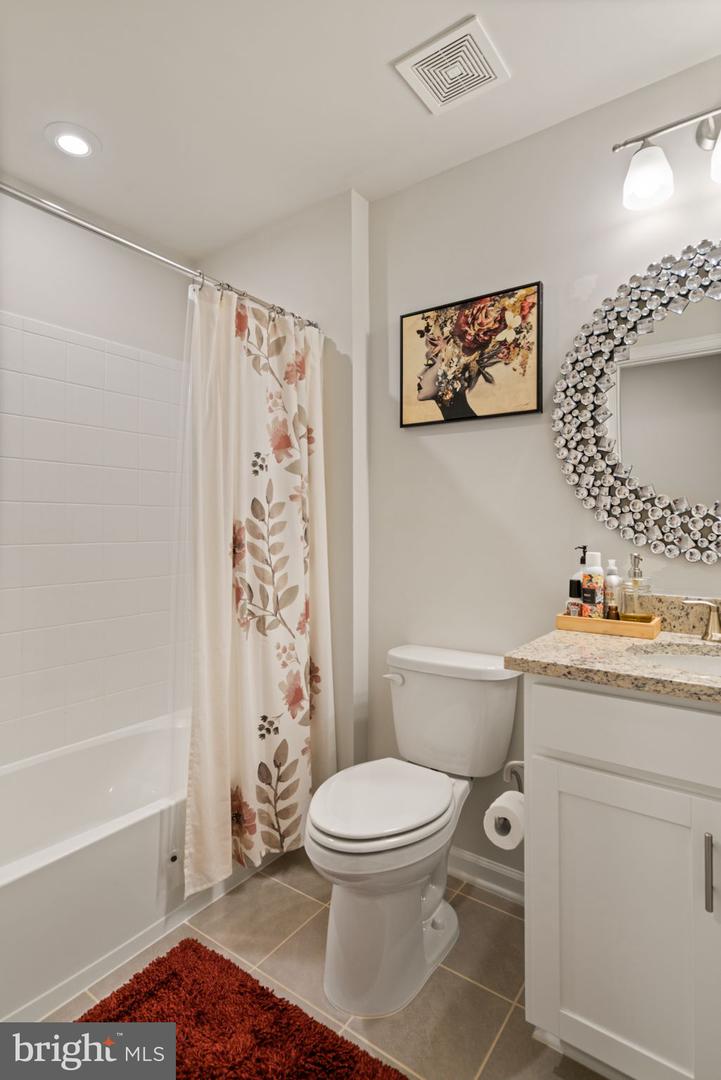 6773 Azalea Garden Ln Property Photo 30