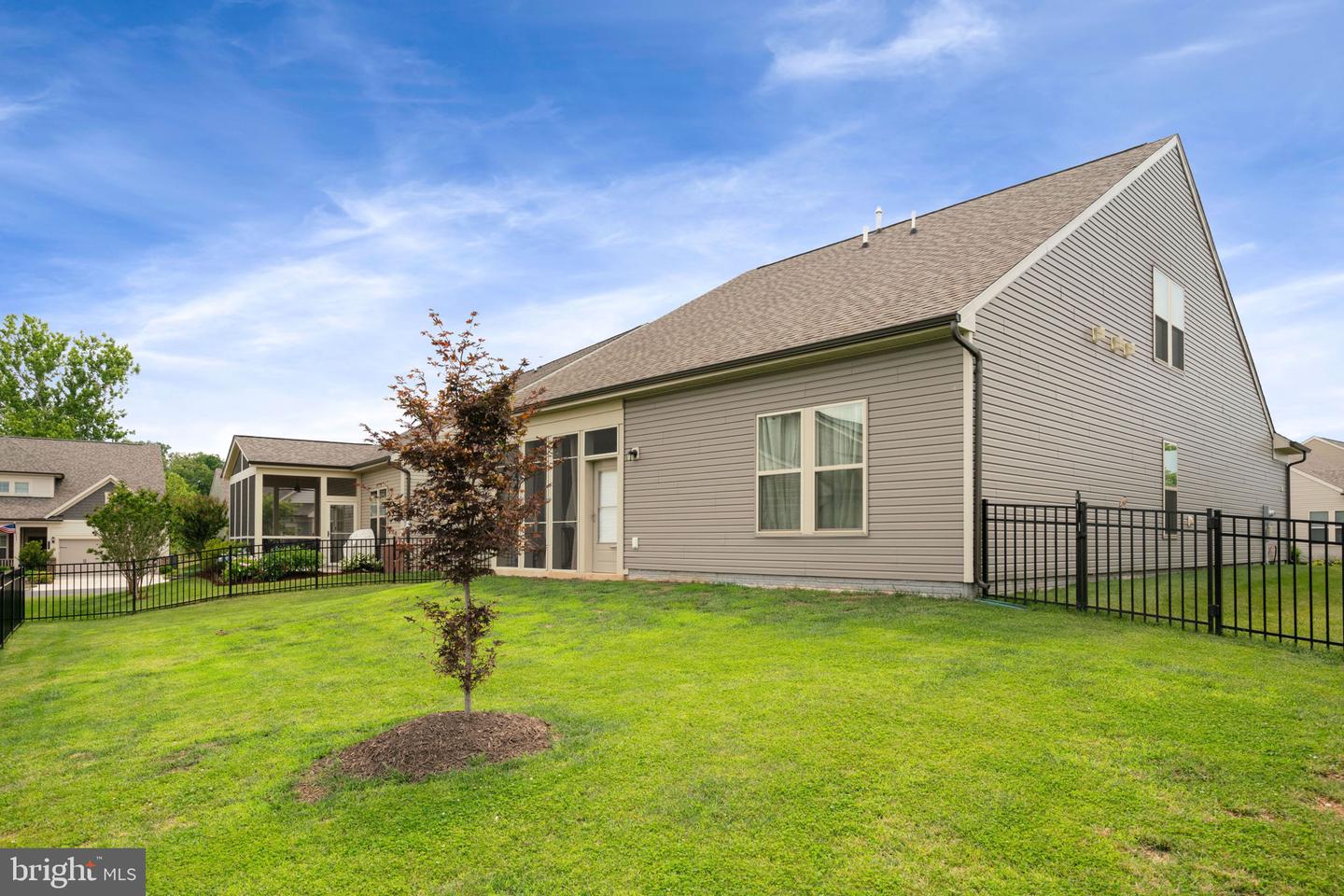6773 Azalea Garden Ln Property Photo 40