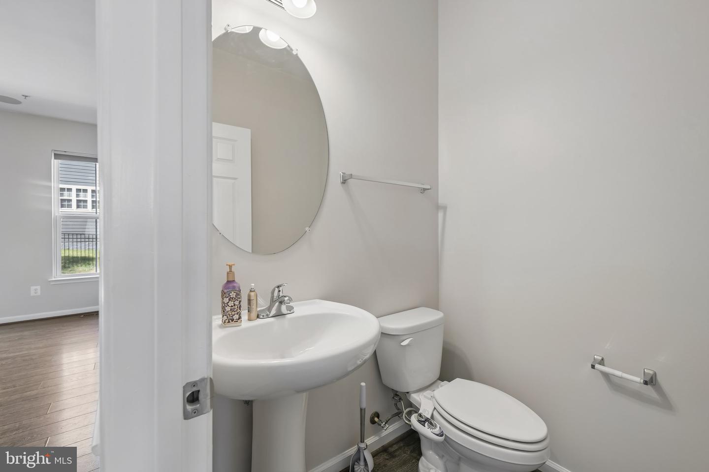 18267 Thunderbolt Rd Property Photo 25