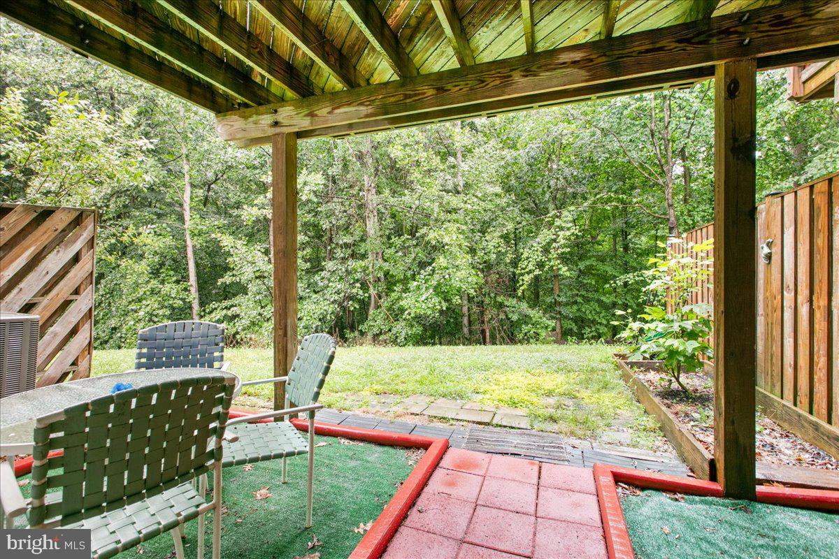 3289 Weymouth Ct Property Photo 9